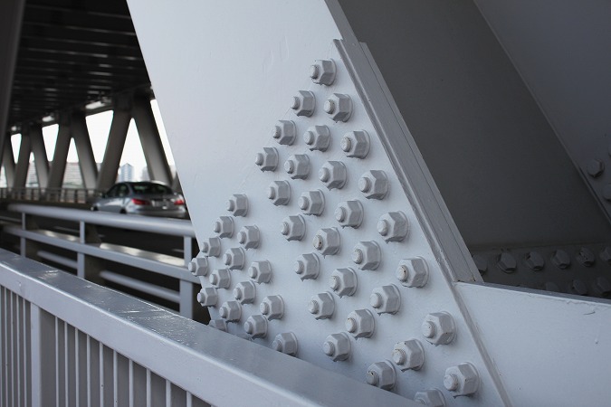 橋梁の添接部塗装で注意すべきポイントとは？